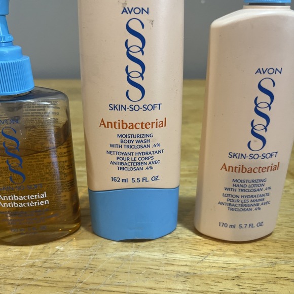 Skin So Soft Antibacterial Moisturizing Body Wash Lotion Hand Gel Set - Picture 3 of 4